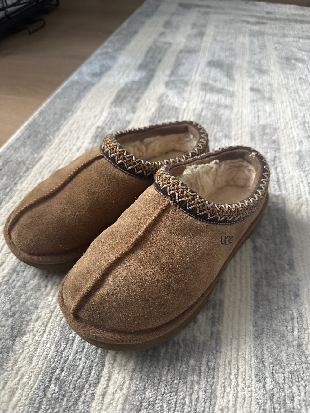 UGG Chestnut Brown Suede Shearling Slip-On Clog